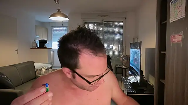 Funnyjul31 online show from October 2025 04:33:01 PM