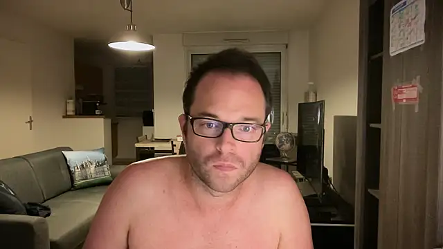 Funnyjul31 online show from October 2025 05:58:01 PM