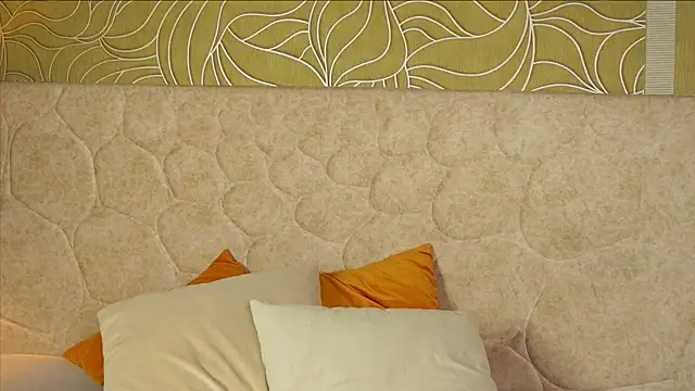 MillaBlis online show from February 2026 05:24:02 PM