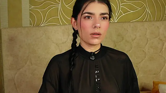 MillaBlis online show from December 2025 09:59:01 PM