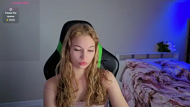 maria plaudice online show from July 2026 04:42:02 PM