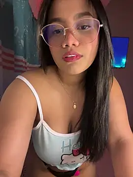 my cam online show from April 2026 08:42:02 PM