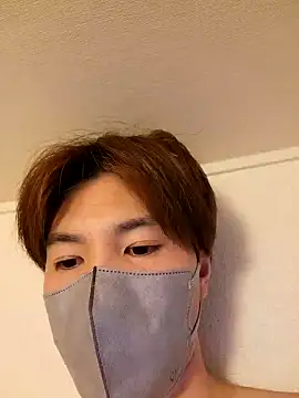 yuukee11111 online show from January 2025 12:47:02 AM