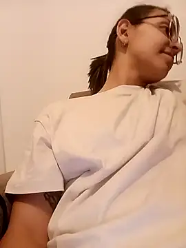 Snapshot of bri_ali chatting on March 2025 11:26:01 PM bri ali online show from March 2025 11:26:01 PM