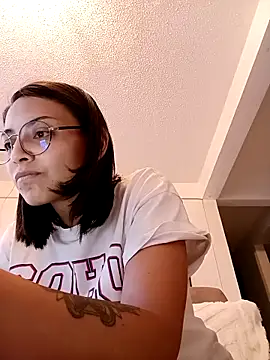 Snapshot of bri_ali chatting on March 2025 11:12:01 PM bri ali online show from March 2025 11:12:01 PM