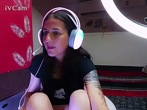 Snapshot of gatitahot-sil@xh chatting on October 2025 09:38:01 PM gatitahot-silxh online show from October 2025 09:38:01 PM