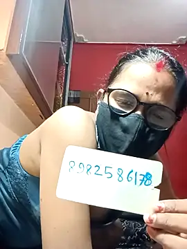 runi31 online show from September 2025 05:52:01 PM
