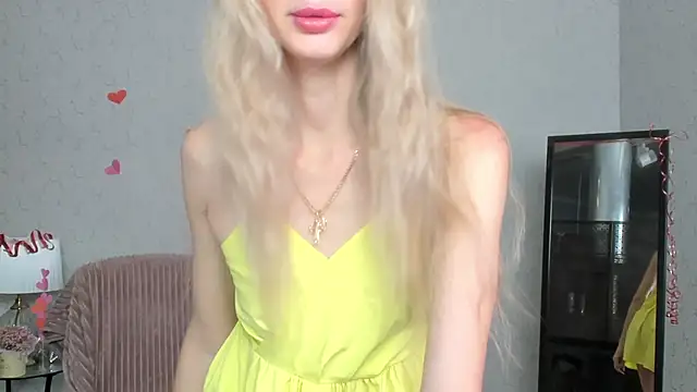 Snapshot of skinnyladyy chatting on February 2025 02:14:01 AM skinnyladyy online show from February 2025 02:14:01 AM