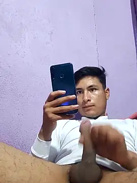EduardoEspinoza12 online show from September 2025 10:31:02 PM