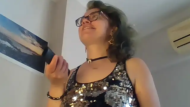 Ju-Hot online show from May 2026 02:03:01 PM