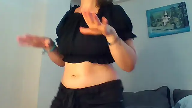 Ju-Hot online show from May 2026 01:44:01 PM