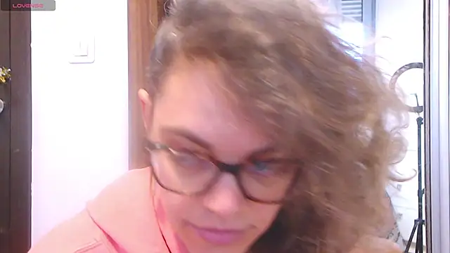 Ju-Hot online show from January 2025 03:07:01 PM