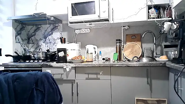 Snapshot of Misssweet_s chatting on December 2025 09:30:02 AM Misssweet s online show from December 2025 09:30:02 AM