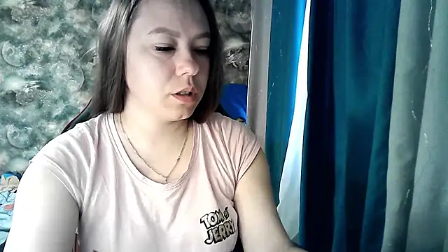 Snapshot of Misssweet_s chatting on June 2026 04:10:02 AM Misssweet s online show from June 2026 04:10:02 AM