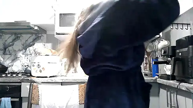 Snapshot of Misssweet_s chatting on February 2026 04:43:02 AM Misssweet s online show from February 2026 04:43:02 AM