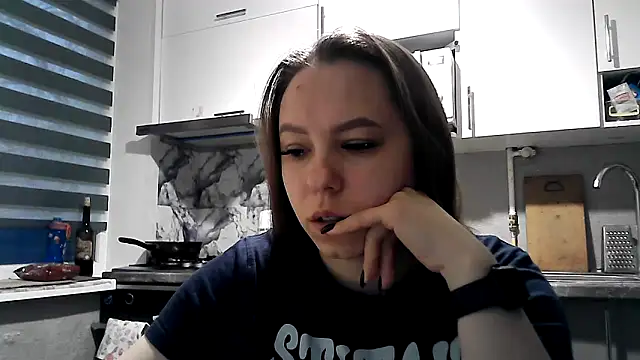 Snapshot of Misssweet_s chatting on December 2025 05:19:02 AM Misssweet s online show from December 2025 05:19:02 AM