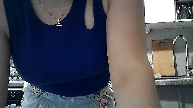 Snapshot of Misssweet_s chatting on October 2025 07:42:01 AM Misssweet s online show from October 2025 07:42:01 AM