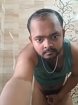 guavam65 online show from May 2026 08:33:02 AM