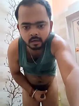 guavam65 online show from March 2026 02:19:02 PM