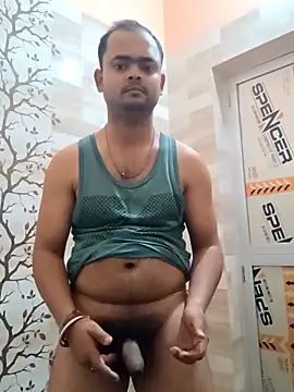 guavam65 online show from May 2026 02:44:02 PM