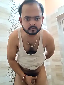 guavam65 online show from April 2026 02:41:01 PM