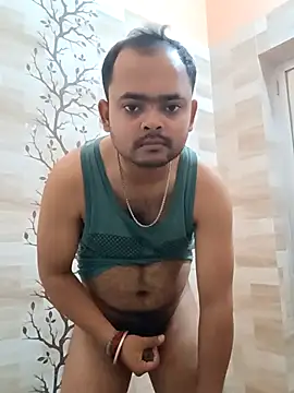 guavam65 online show from May 2026 03:37:02 PM