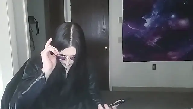 Ivyrose4999 online show from October 2025 05:36:02 PM