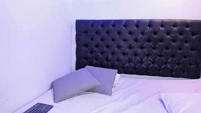 Angeli rivera18 online show from October 2025 12:39:02 PM