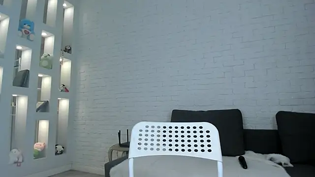 misaki yuna online show from May 2026 11:52:02 PM