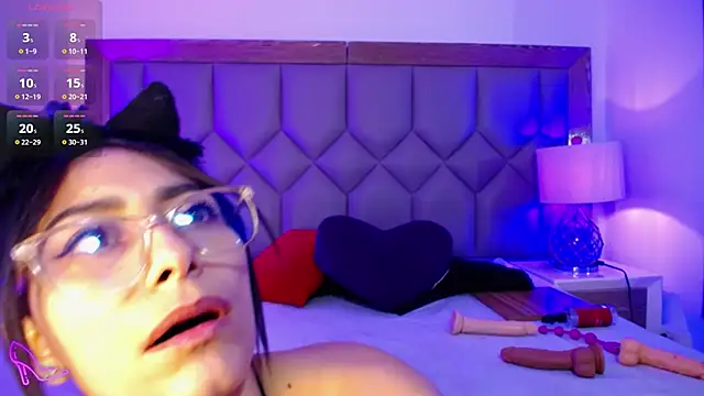 PamelaaPonce online show from November 2025 03:02:01 PM