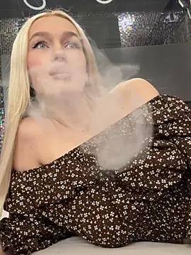 Snapshot of KristinaDane chatting on March 2025 11:03:01 AM KristinaDane online show from March 2025 11:03:01 AM