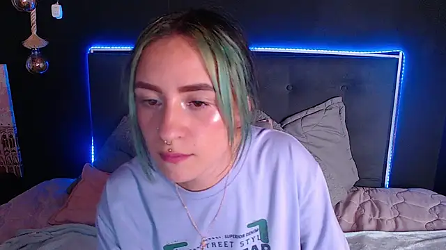 Snapshot of melodygirl__ chatting on February 2025 07:38:01 PM melodygirl online show from February 2025 07:38:01 PM