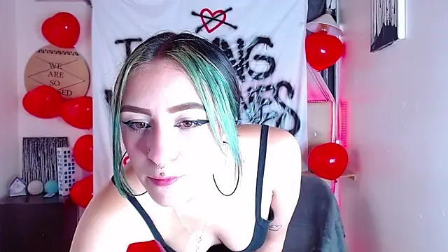 Snapshot of melodygirl__ chatting on February 2025 08:37:01 PM melodygirl online show from February 2025 08:37:01 PM