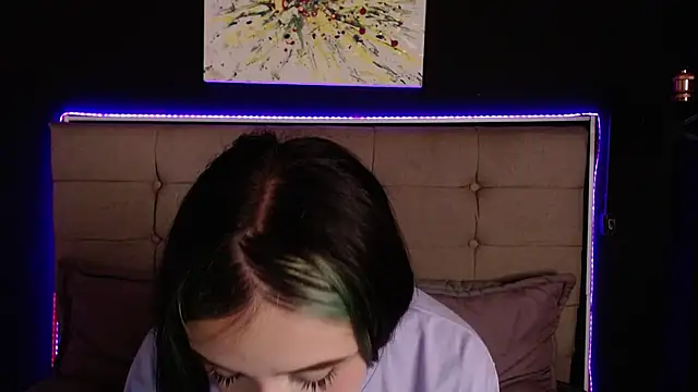 Snapshot of melodygirl__ chatting on February 2025 11:46:02 PM melodygirl online show from February 2025 11:46:02 PM