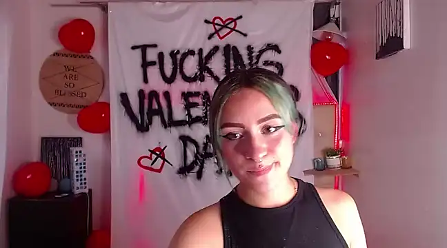 Snapshot of melodygirl__ chatting on February 2025 10:31:02 PM melodygirl online show from February 2025 10:31:02 PM