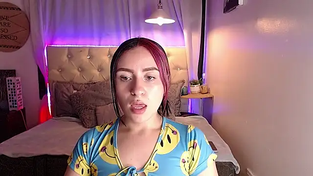 Snapshot of melodygirl__ chatting on March 2025 12:36:01 AM melodygirl online show from March 2025 12:36:01 AM