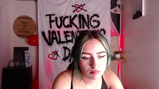 Snapshot of melodygirl__ chatting on February 2025 11:11:02 PM melodygirl online show from February 2025 11:11:02 PM