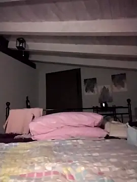 divinaerotica online show from March 2026 05:19:01 PM