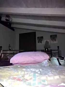 divinaerotica online show from March 2026 05:35:01 PM