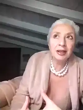 divinaerotica online show from March 2025 05:34:02 PM