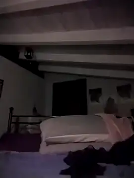 divinaerotica online show from November 2025 05:51:01 PM