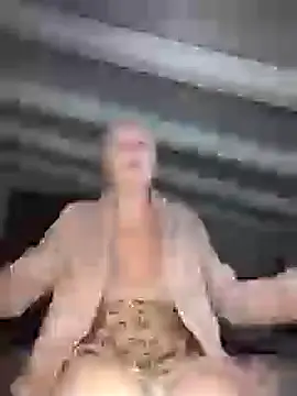 divinaerotica online show from February 2025 05:51:01 PM