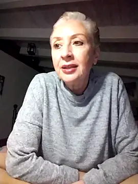 divinaerotica online show from March 2026 05:59:01 PM