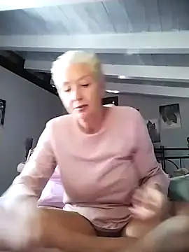 divinaerotica online show from April 2026 11:49:02 AM