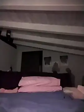 divinaerotica online show from February 2026 05:43:01 PM