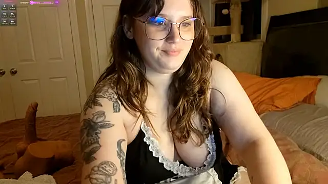 Snapshot of MrsJess chatting on October 2025 02:35:02 AM MrsJess online show from October 2025 02:35:02 AM