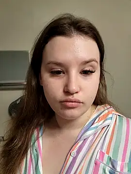 MrsJess online show from April 2026 04:02:01 PM