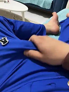 Snapshot of senle12ben2 chatting on February 2025 03:54:01 PM senle12ben2 online show from February 2025 03:54:01 PM