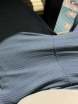 Snapshot of senle12ben2 chatting on February 2025 09:17:01 PM senle12ben2 online show from February 2025 09:17:01 PM