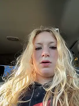 kcmo1010 online show from October 2025 05:01:02 PM